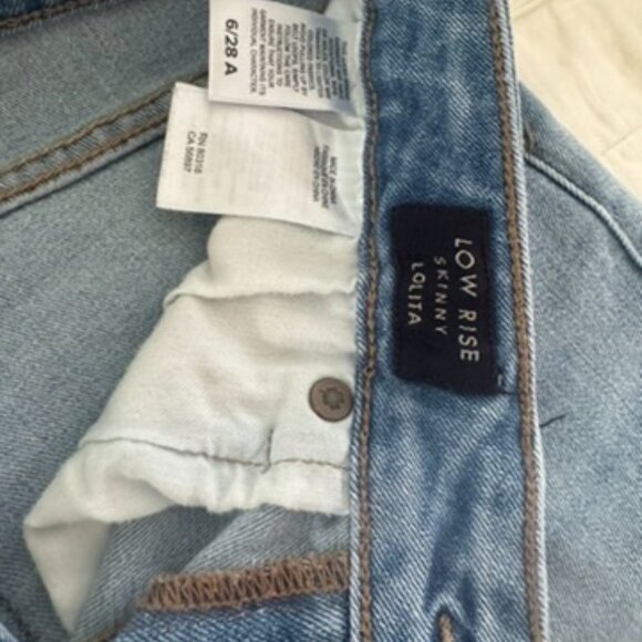 Lucky Brand Low Rise Skinny Lolita Jeans - Picture 4 of 16